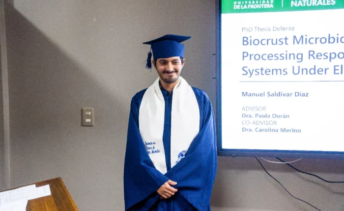 Tesis doctoral estudió biocostras para mejorar el manejo de suelos agrícolas ante el aumento de CO₂